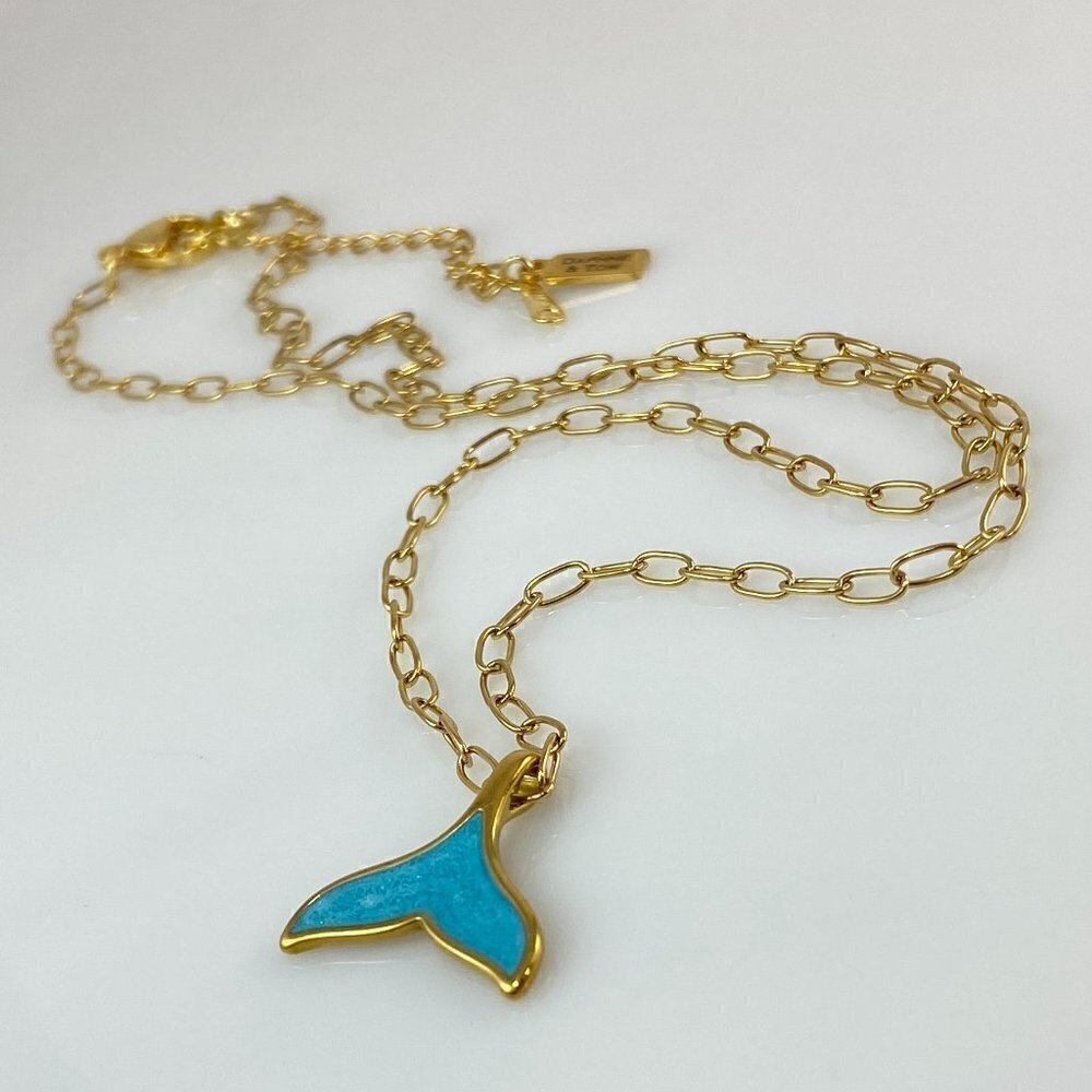 Gold Plated Enamel Whale Tail Pendant Necklace Paperclip Chain Stainless Steel